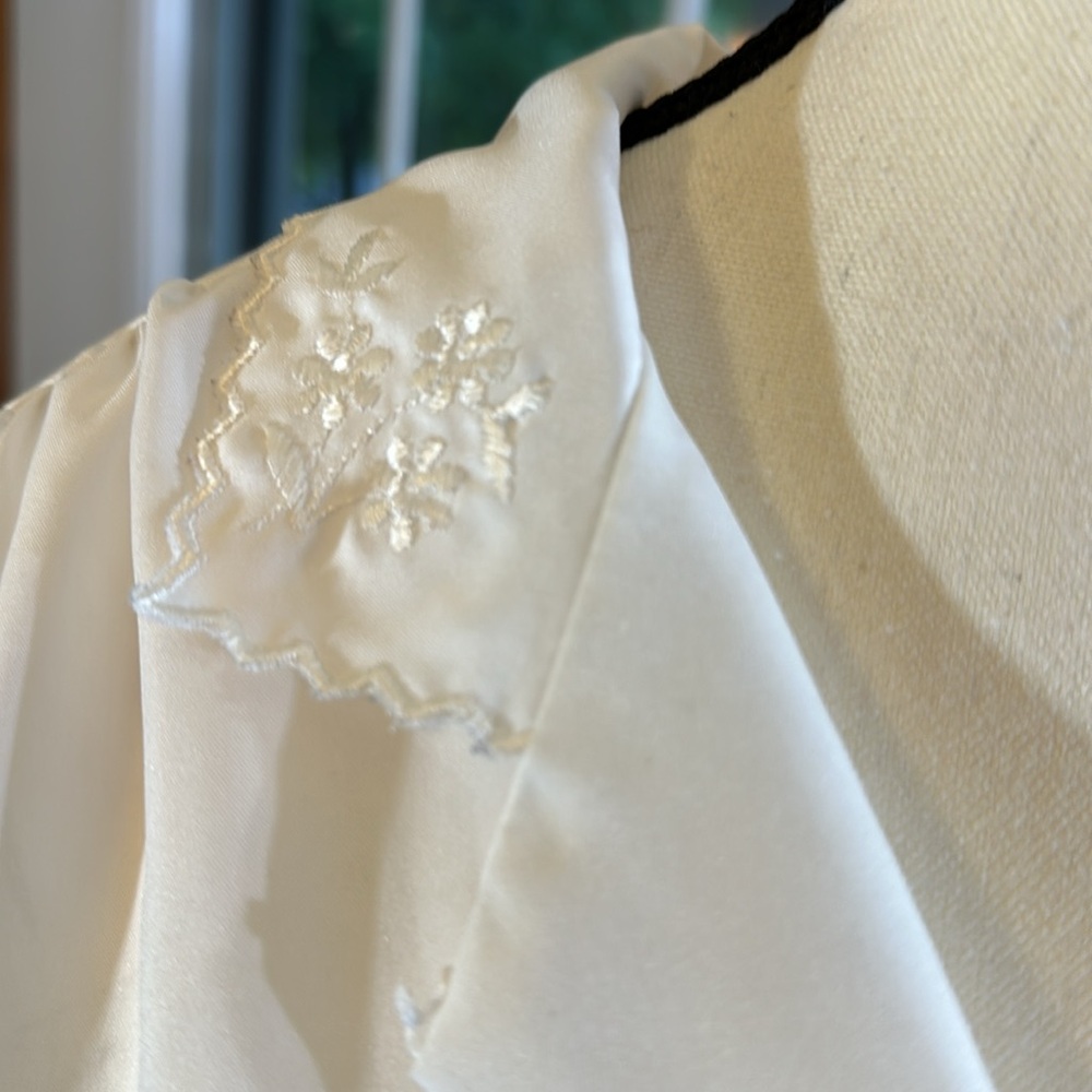 Vintage Functionals Blouse - Picture 3 of 8